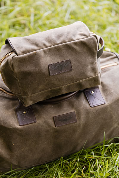 Travel Toiletry & Organizers